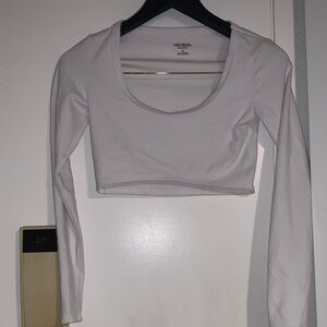 Wild Fable Classic White Long Sleeve Crop Top